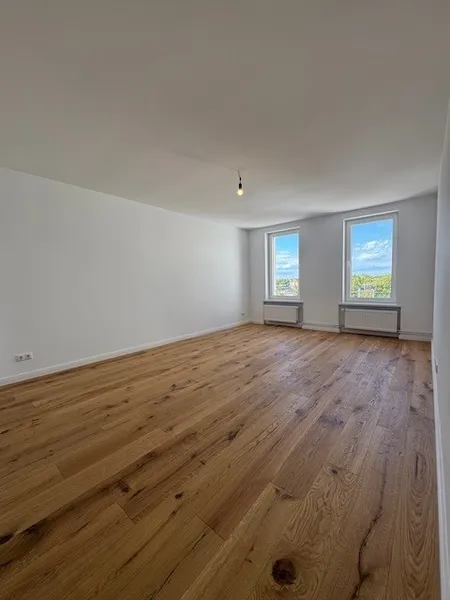 Schöne Wohnung mit Tageslichtbad und Einbauküche — photo 1